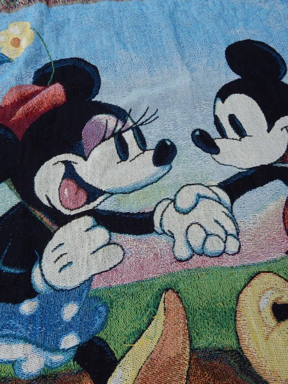 Walt Disney World Mickey & Minnie Mouse Blanket Tapestry Woven Throw 60